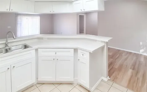 4311 Thonotosassa Avenue Tampa FL 33610