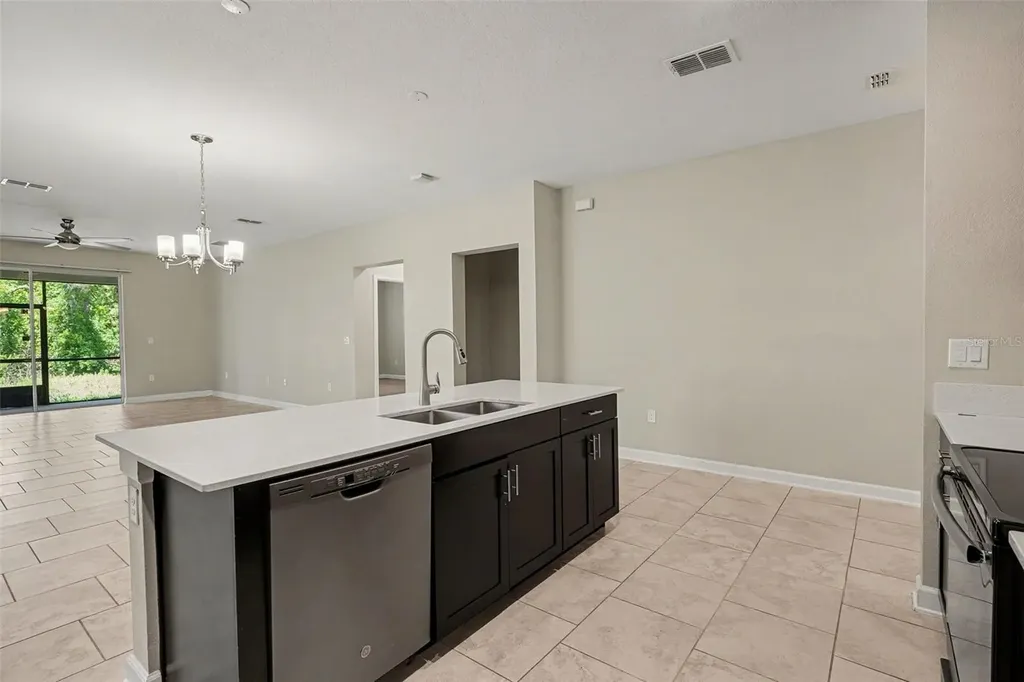 467 Brunswick Drive Davenport FL 33837