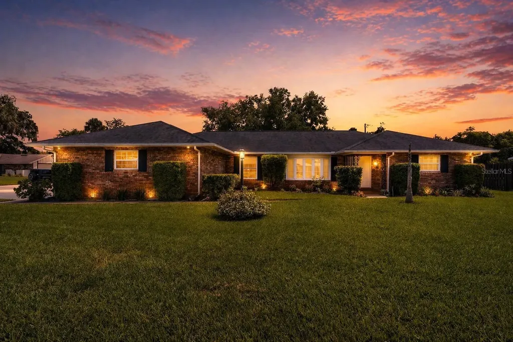 801 Palm Grove Court South Daytona Beach FL 32119