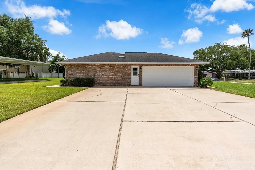 801 Palm Grove Court South Daytona Beach FL 32119