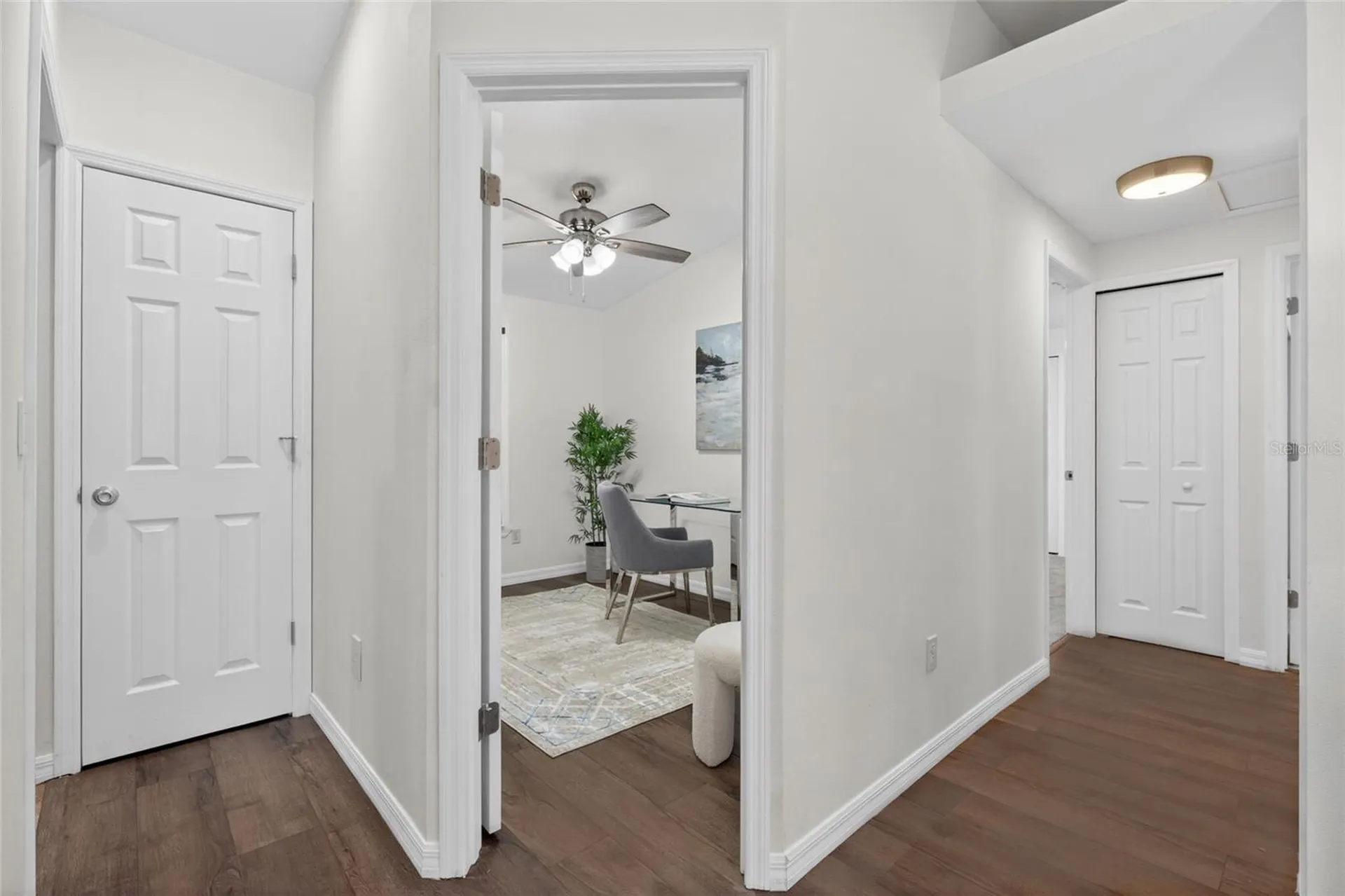 1513 Piney Branch Circle Valrico FL 33594