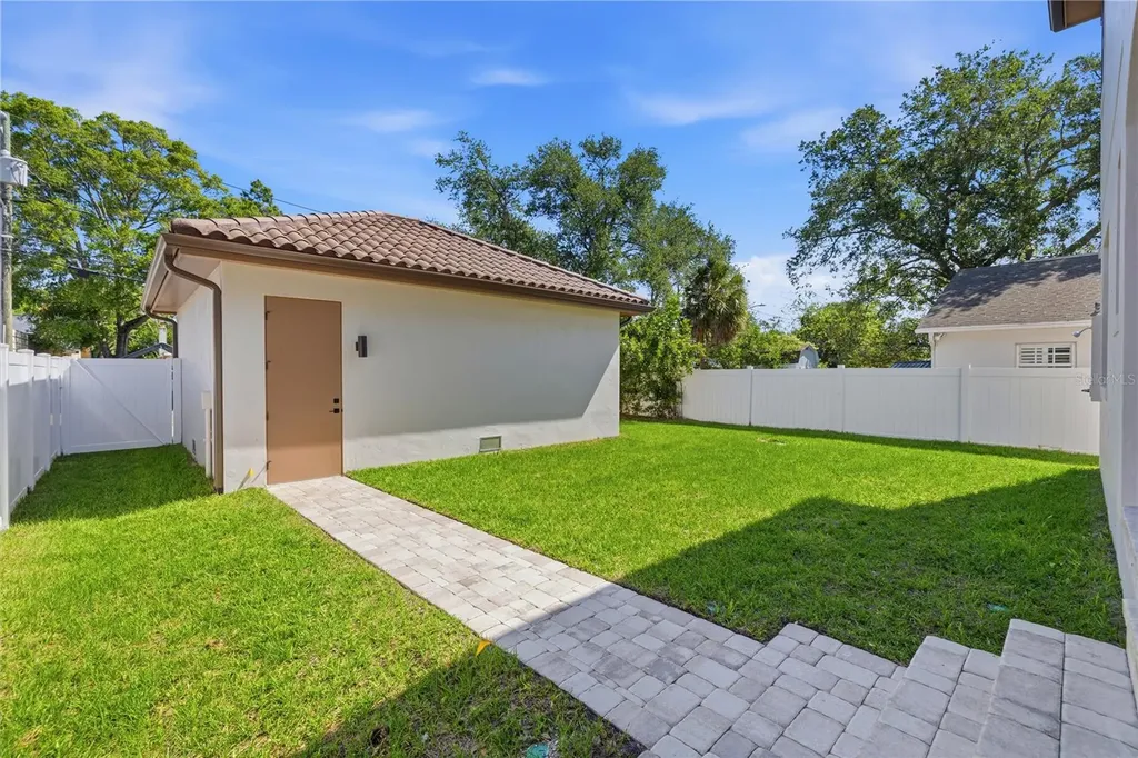 221 43rd Avenue N St Petersburg FL 33703