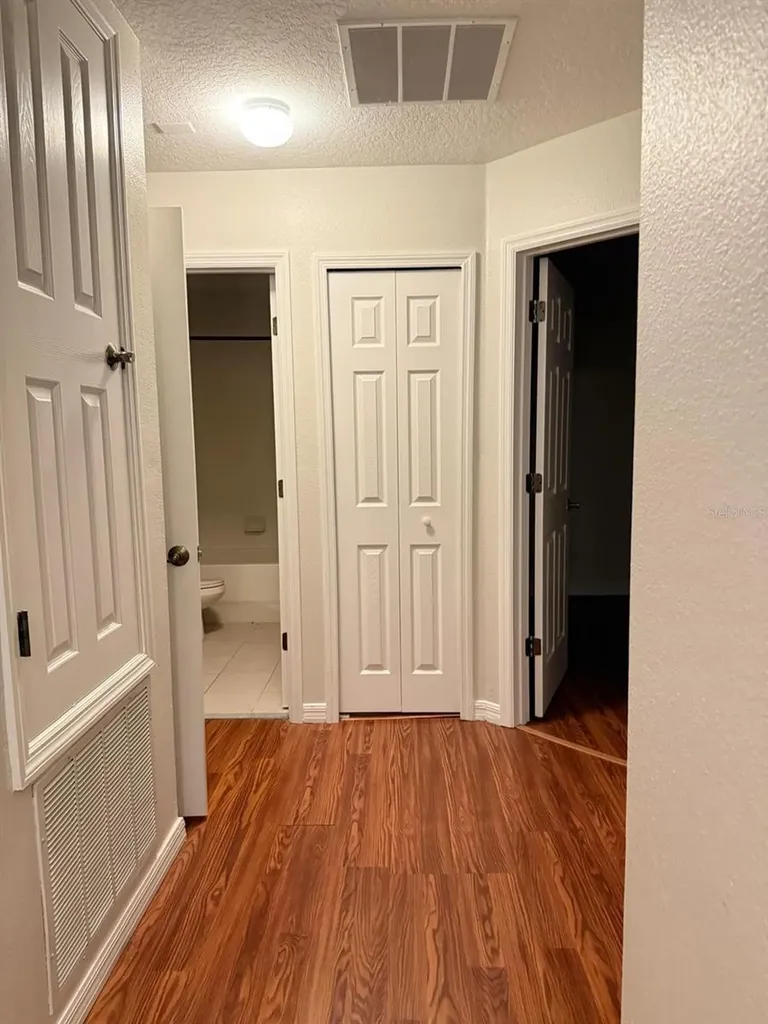 4132 Hunters Park Lane Orlando FL 32837