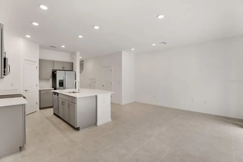 2191 Hallier Cove Wesley Chapel FL 33543