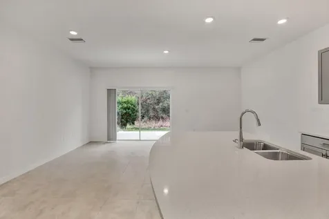 2191 Hallier Cove Wesley Chapel FL 33543