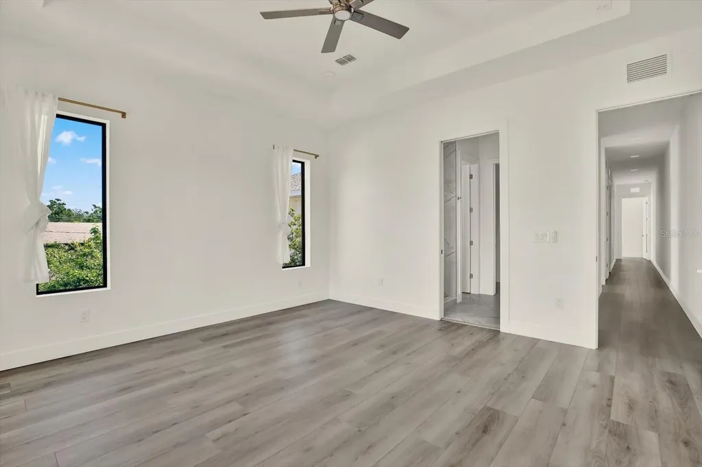 1625 9th Avenue N St Petersburg FL 33713