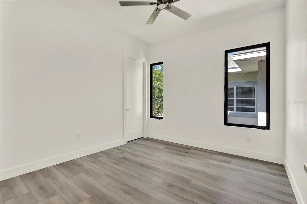 1625 9th Avenue N St Petersburg FL 33713