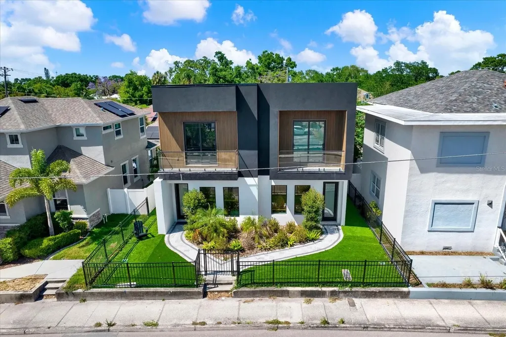 1625 9th Avenue N St Petersburg FL 33713