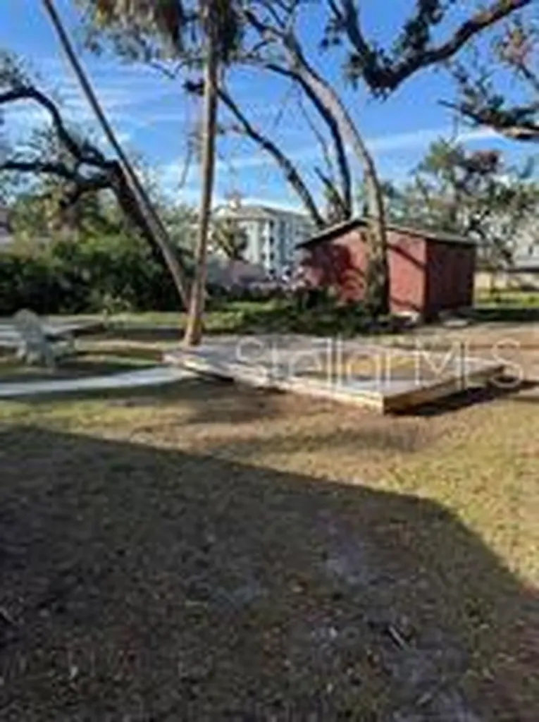 1207 3rd Avenue E Bradenton FL 34208