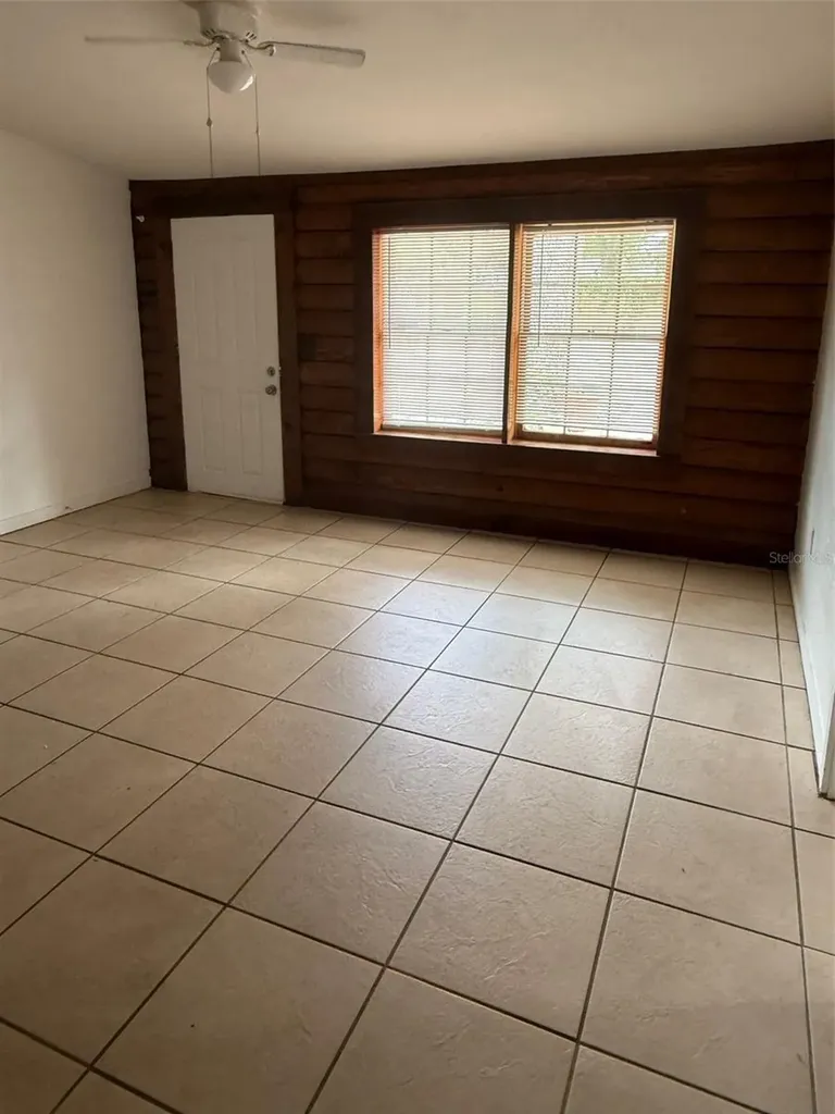 1207 3rd Avenue E Bradenton FL 34208