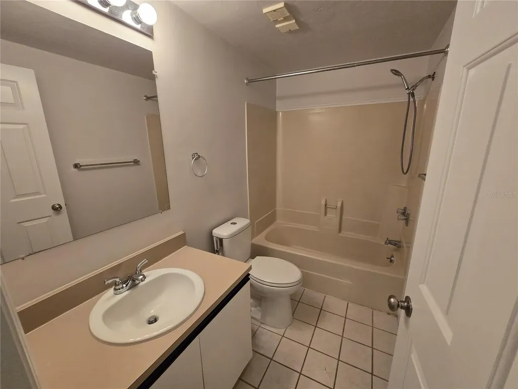 1224 SW 16 Avenue Gainesville FL 32601