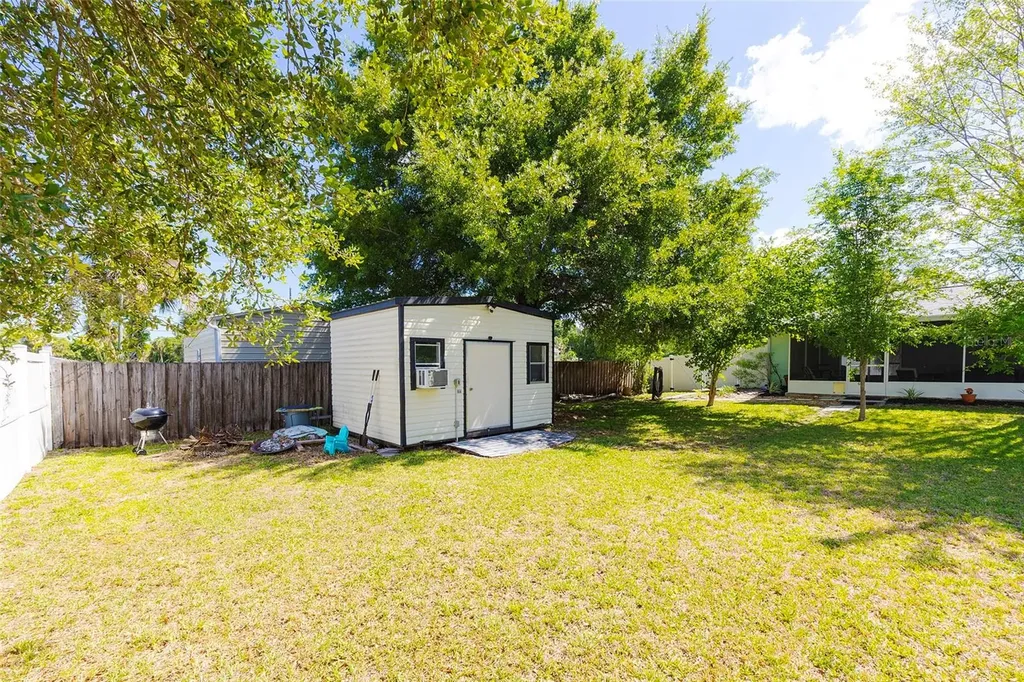 1734 Santiago Street Deland FL 32720