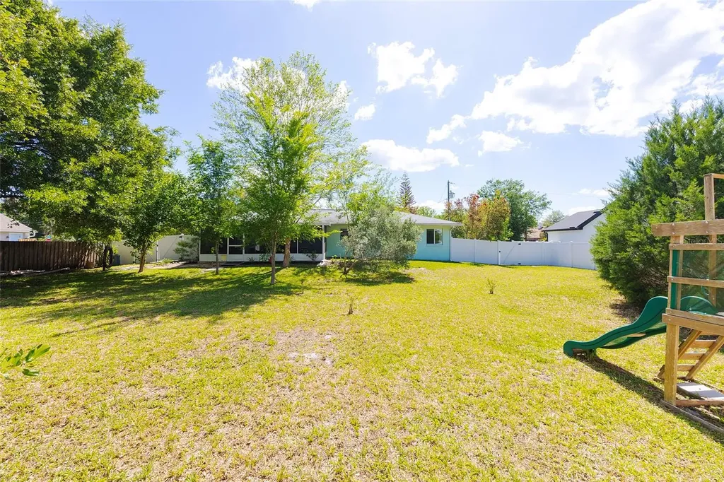 1734 Santiago Street Deland FL 32720