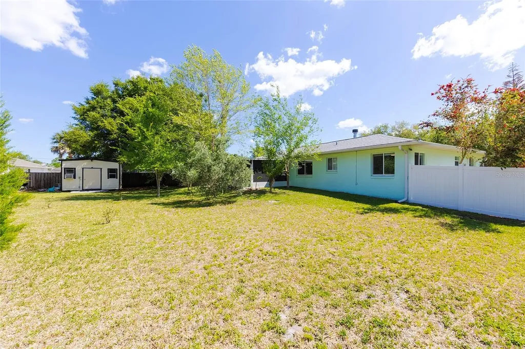 1734 Santiago Street Deland FL 32720