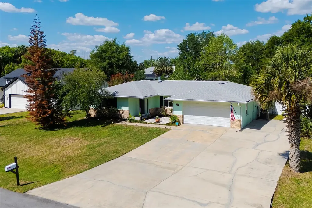 1734 Santiago Street Deland FL 32720