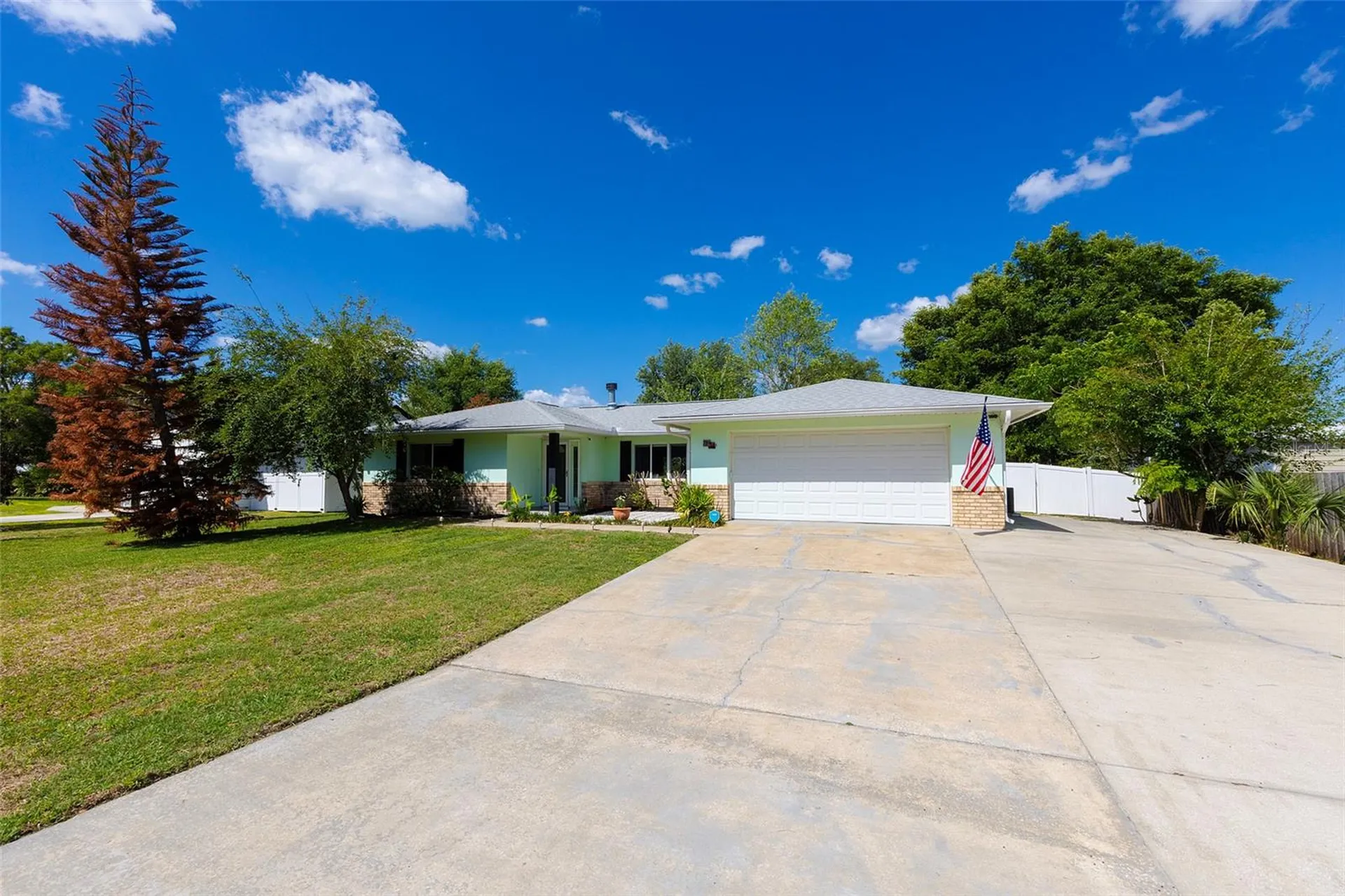 1734 Santiago Street Deland FL 32720