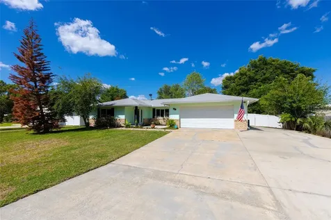 1734 Santiago Street Deland FL 32720