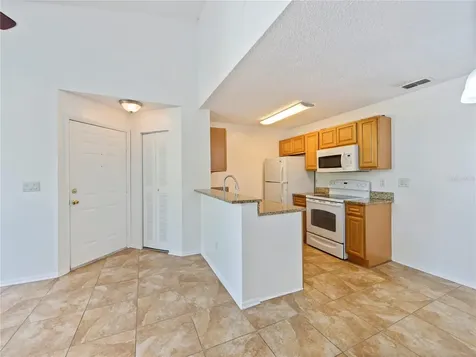 2569 Grassy Point Drive Lake Mary FL 32746