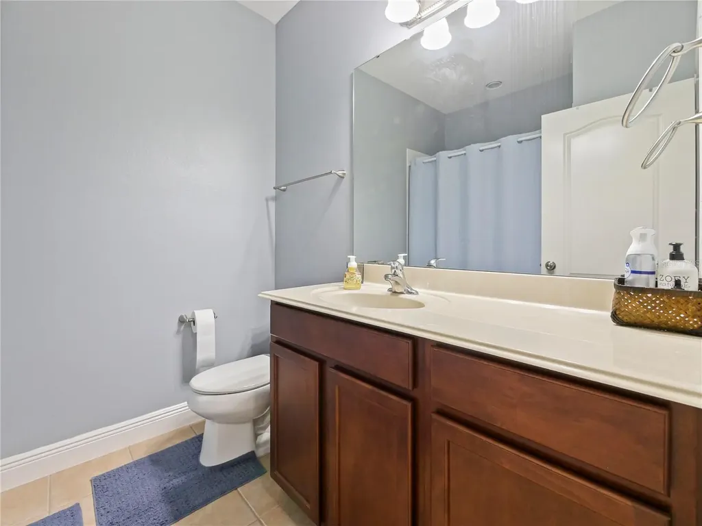 5335 Factors Walk Drive Sanford FL 32771