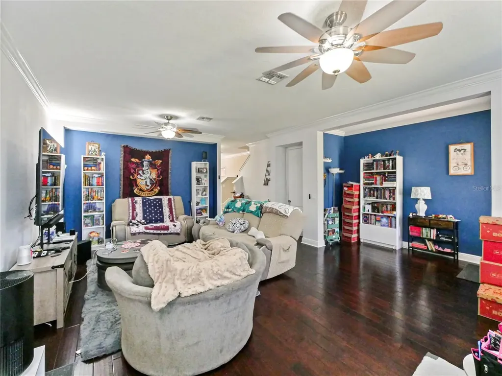 5335 Factors Walk Drive Sanford FL 32771