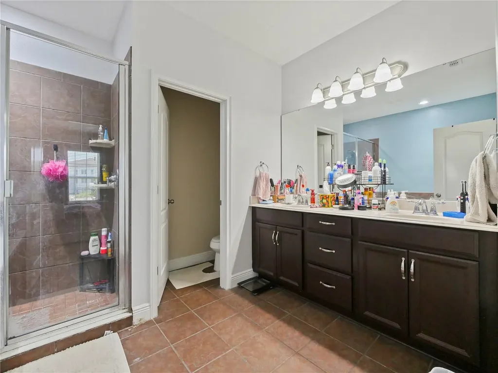 5335 Factors Walk Drive Sanford FL 32771