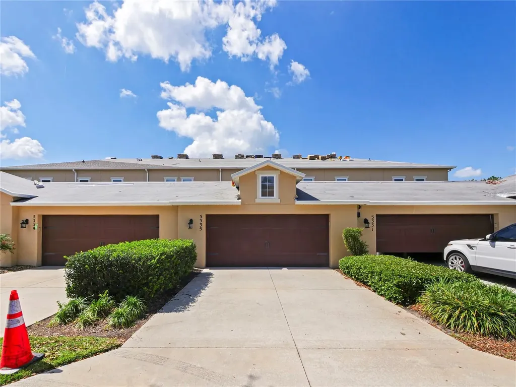 5335 Factors Walk Drive Sanford FL 32771