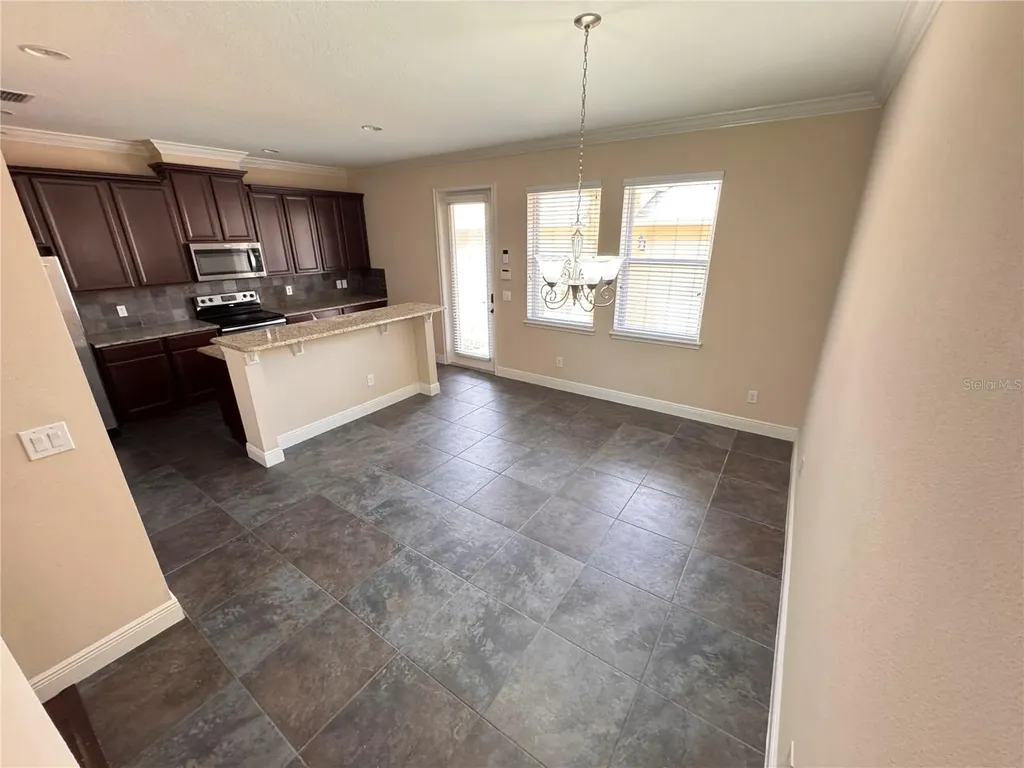 5335 Factors Walk Drive Sanford FL 32771