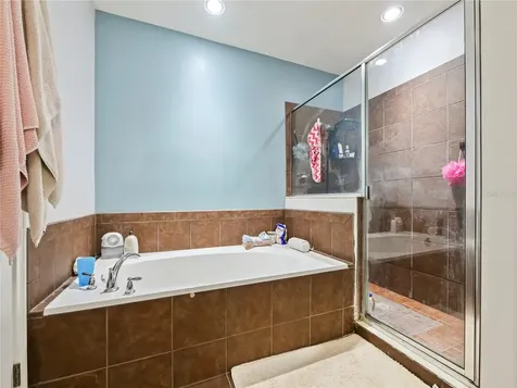 5335 Factors Walk Drive Sanford FL 32771
