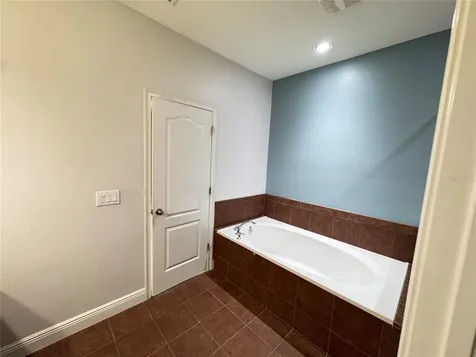 5335 Factors Walk Drive Sanford FL 32771