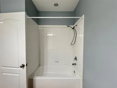 5335 Factors Walk Drive Sanford FL 32771