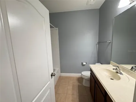 5335 Factors Walk Drive Sanford FL 32771