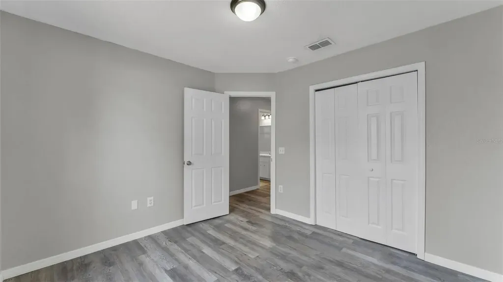 5284 English Drive Lakeland FL 33812