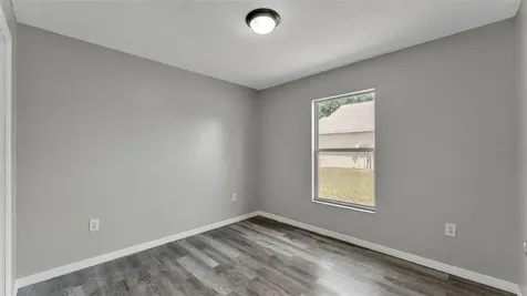 5284 English Drive Lakeland FL 33812