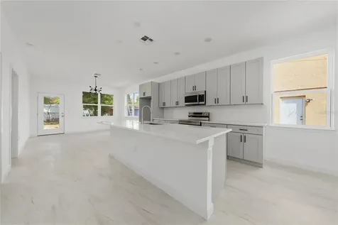 406 S Observatory Drive Orlando FL 32835