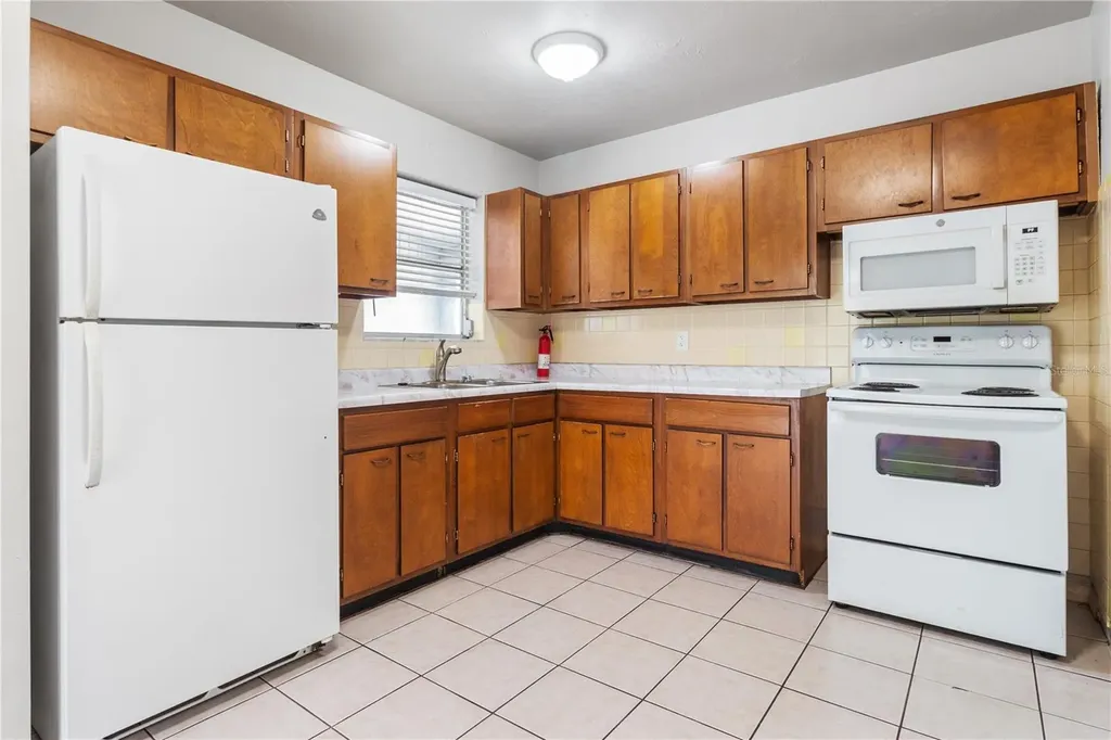 7208 Fair Oaks Street Spring Hill FL 34606
