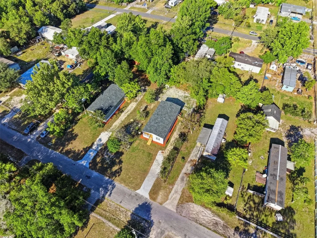 42051 Cherry Avenue Deland FL 32720