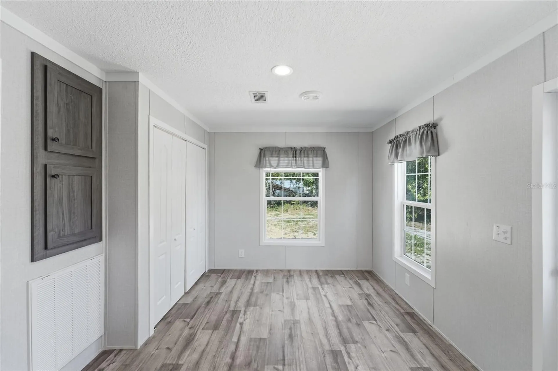 42051 Cherry Avenue Deland FL 32720
