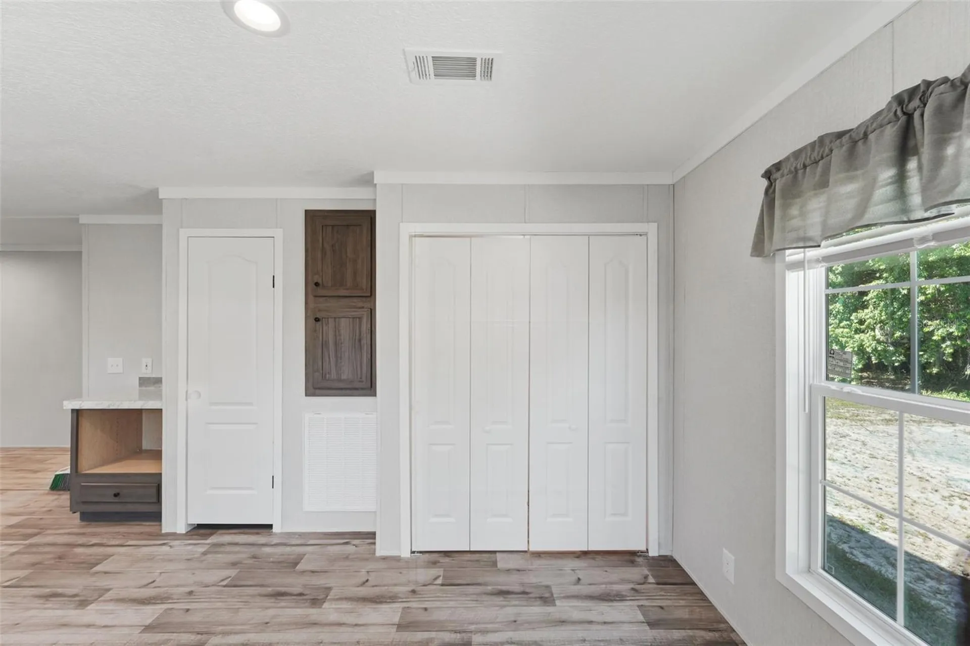 42051 Cherry Avenue Deland FL 32720