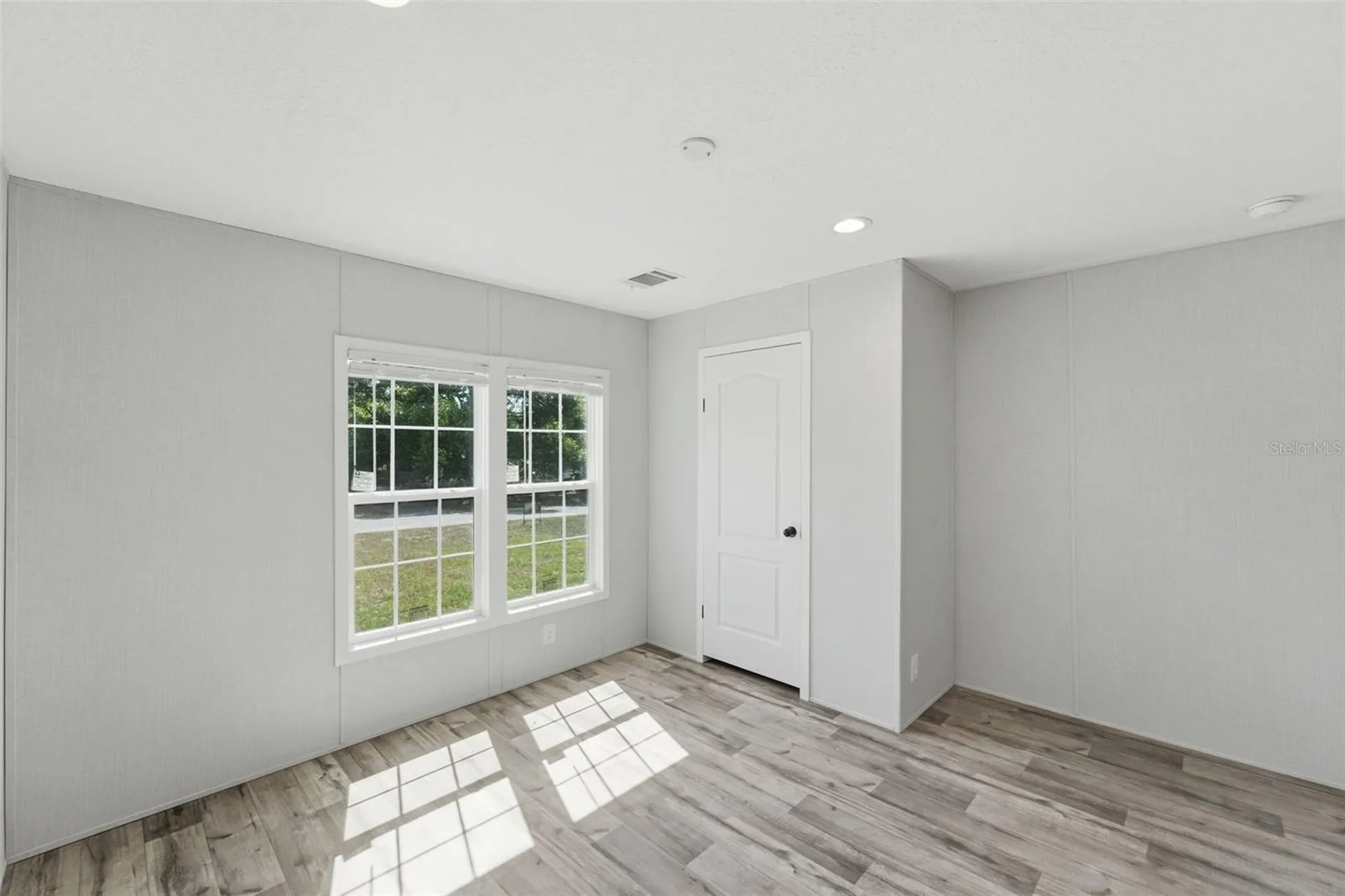 42051 Cherry Avenue Deland FL 32720