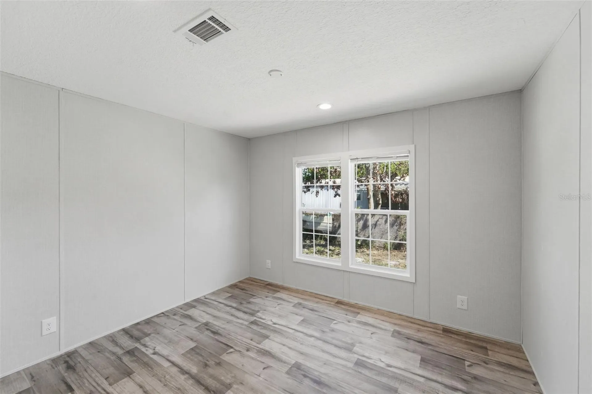 42051 Cherry Avenue Deland FL 32720