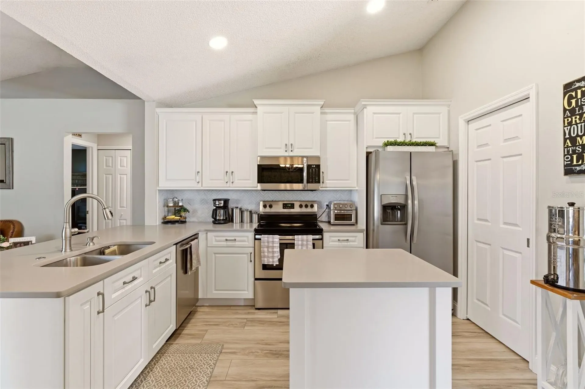 1284 Azora Drive Deltona FL 32725