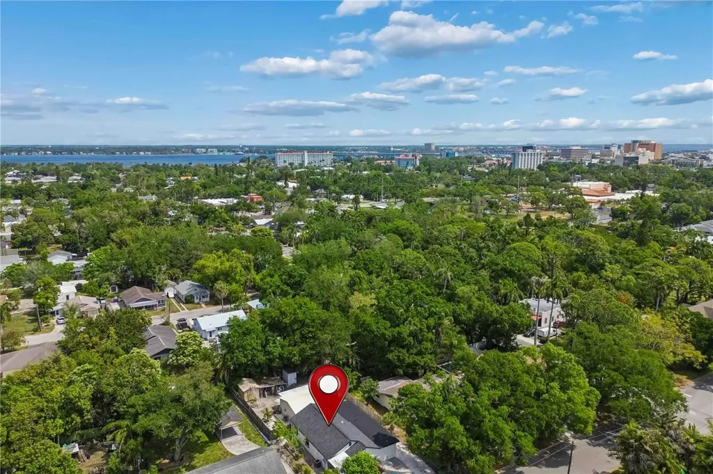 2216 12th Avenue W Bradenton FL 34205