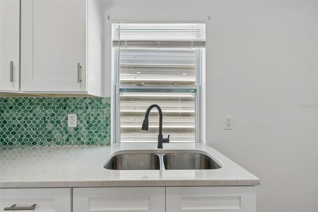 2216 12th Avenue W Bradenton FL 34205