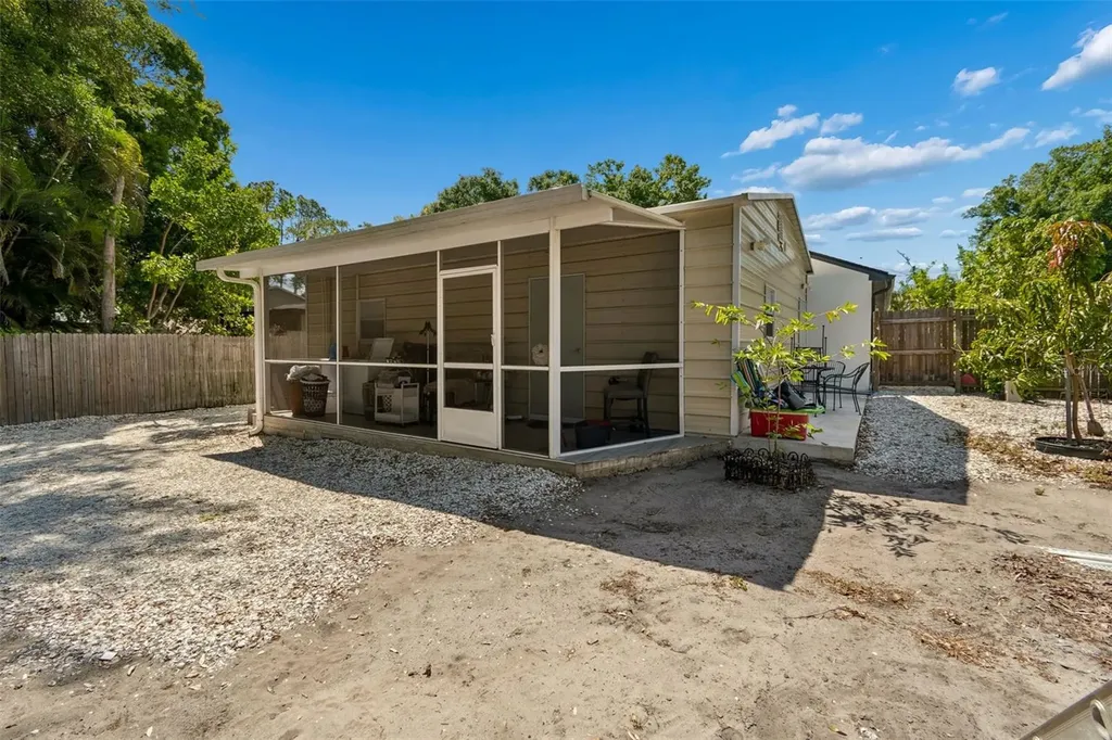 2216 12th Avenue W Bradenton FL 34205