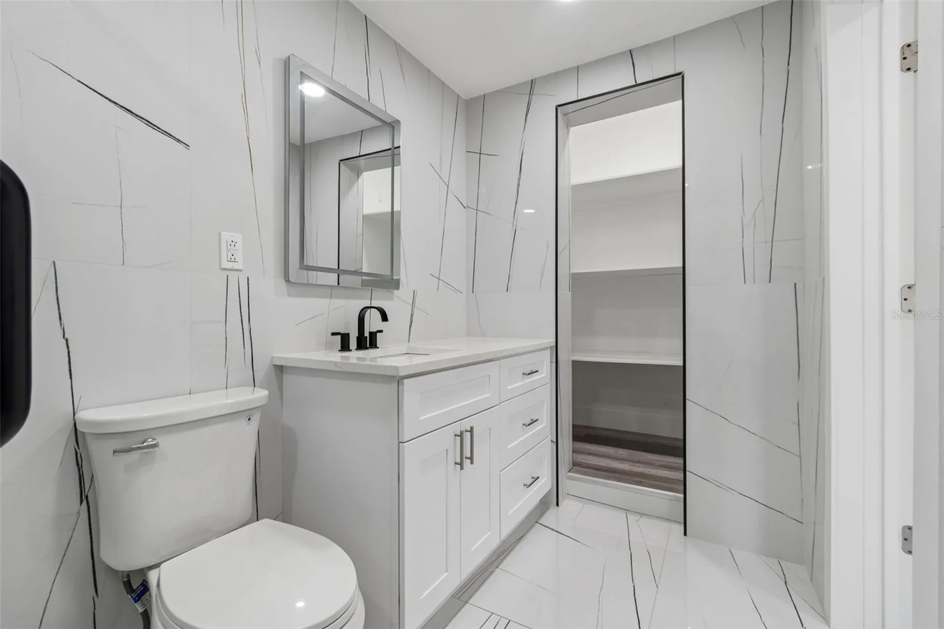 2216 12th Avenue W Bradenton FL 34205
