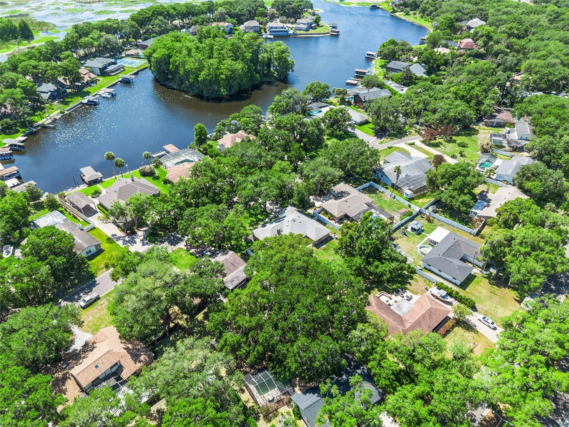 1813 Admiral Court Kissimmee FL 34744