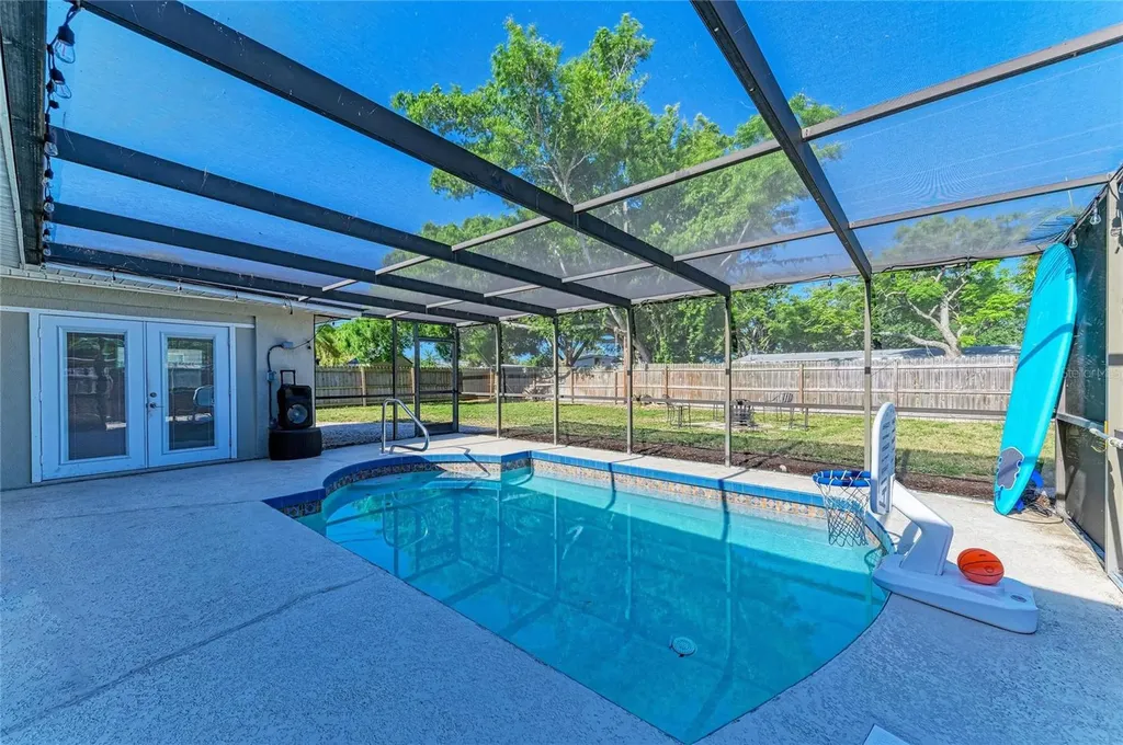120 60th Street W Bradenton FL 34209