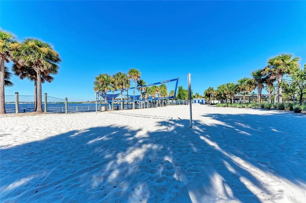 120 60th Street W Bradenton FL 34209