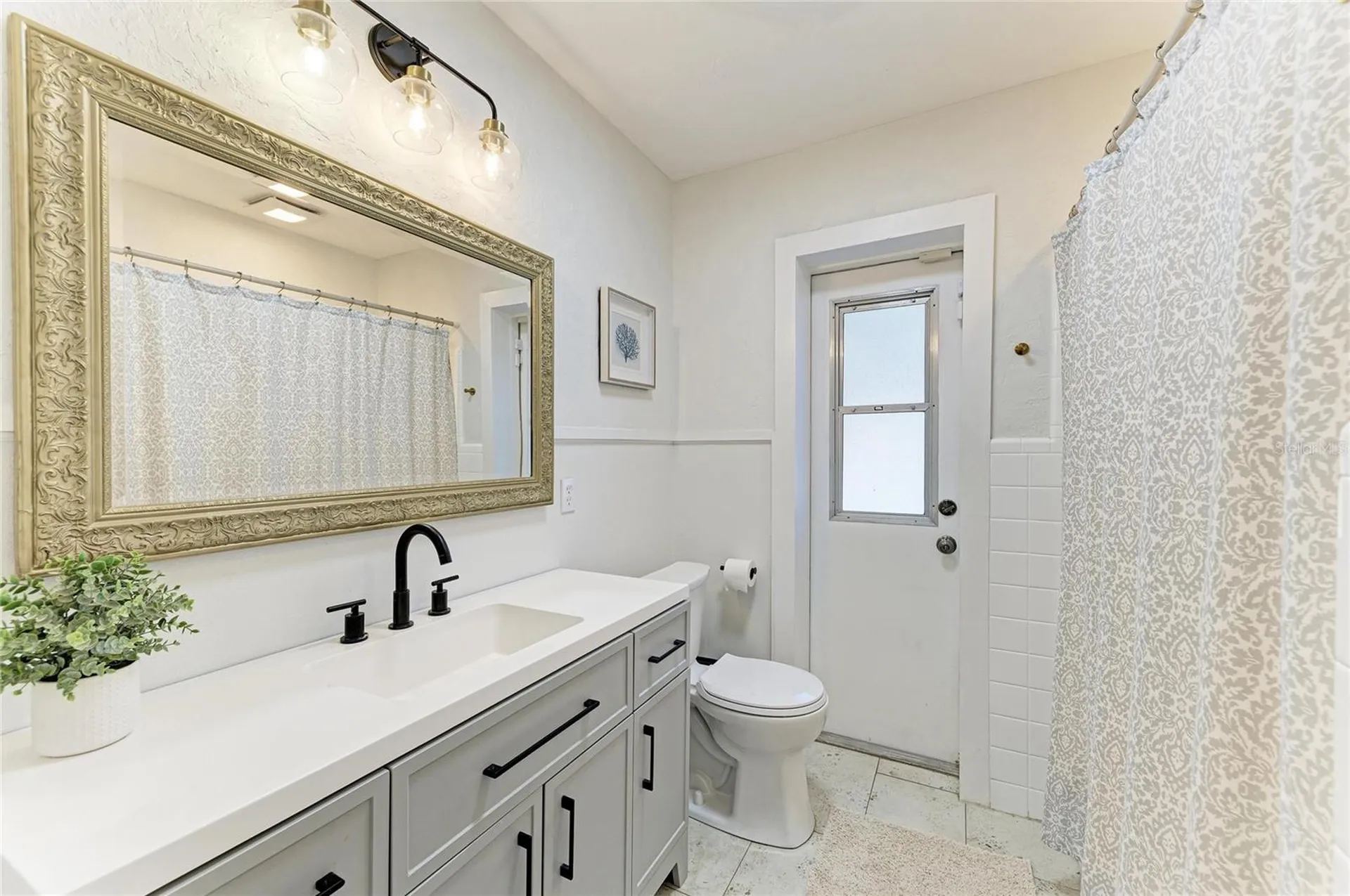 120 60th Street W Bradenton FL 34209