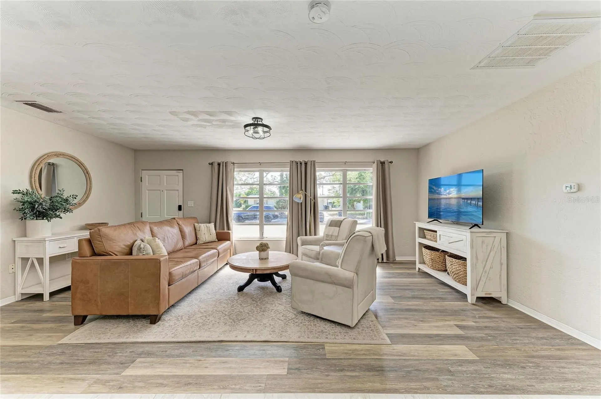 120 60th Street W Bradenton FL 34209